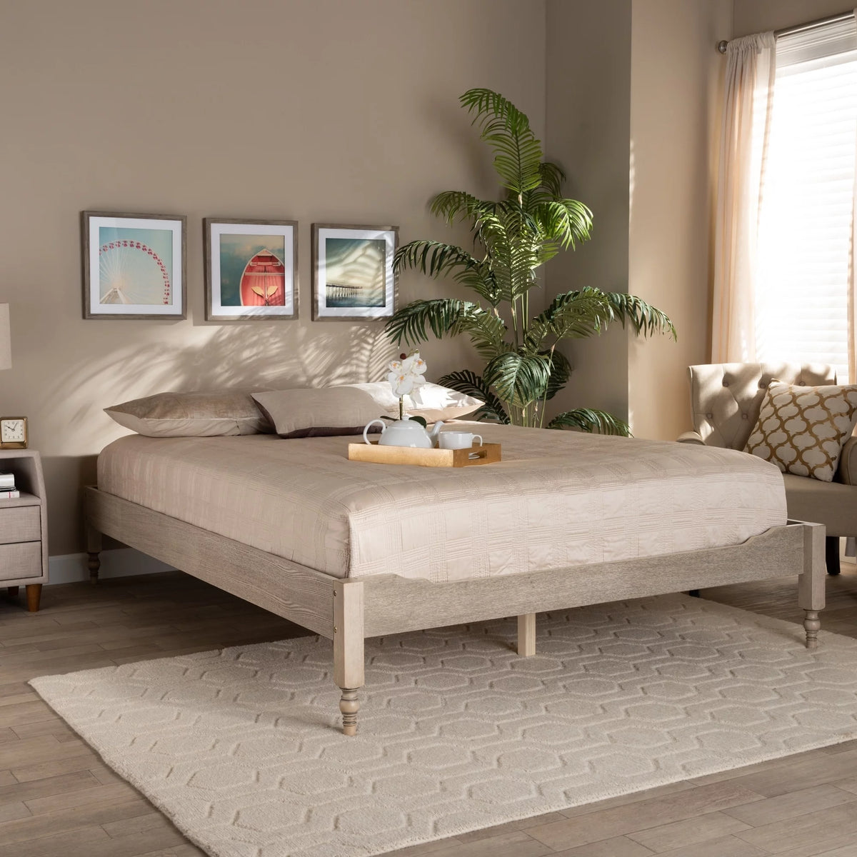 Antique White Wood Platform Bed Frame King T63098