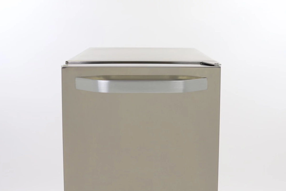 Shallow Depth Outdoor Built-In Undercounter Ice Maker, 15", 25 lbs, Stainless Steel L55631