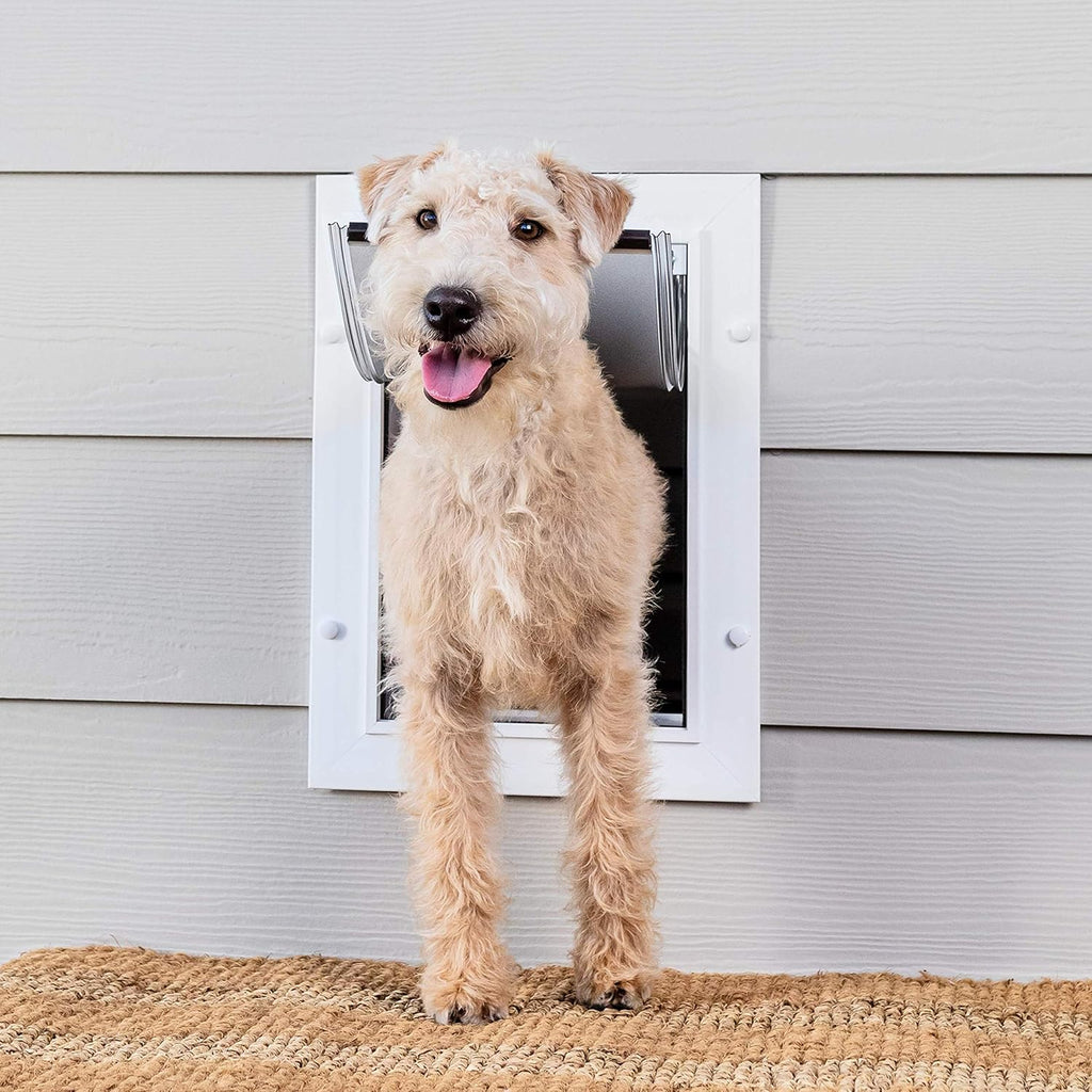Pet Door with Telescoping Tunnel M92230