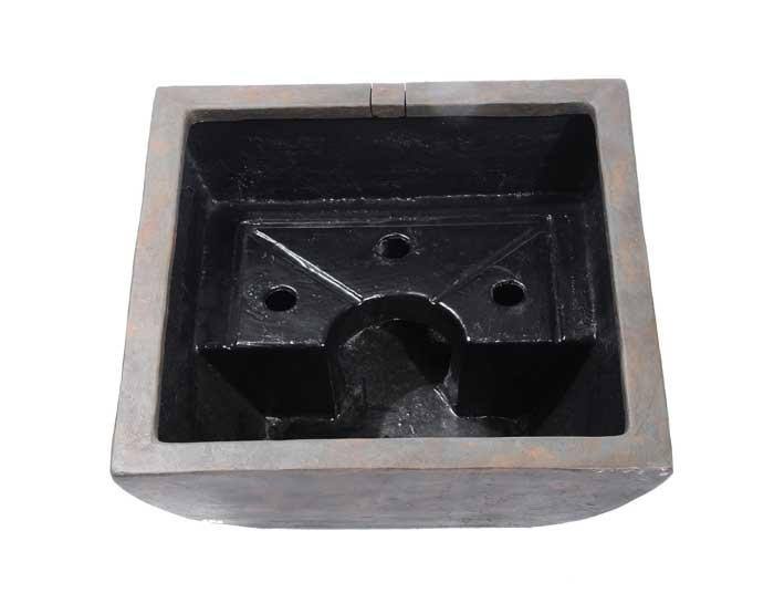 Textured Gray Slate Aquatic Patio Pond H172