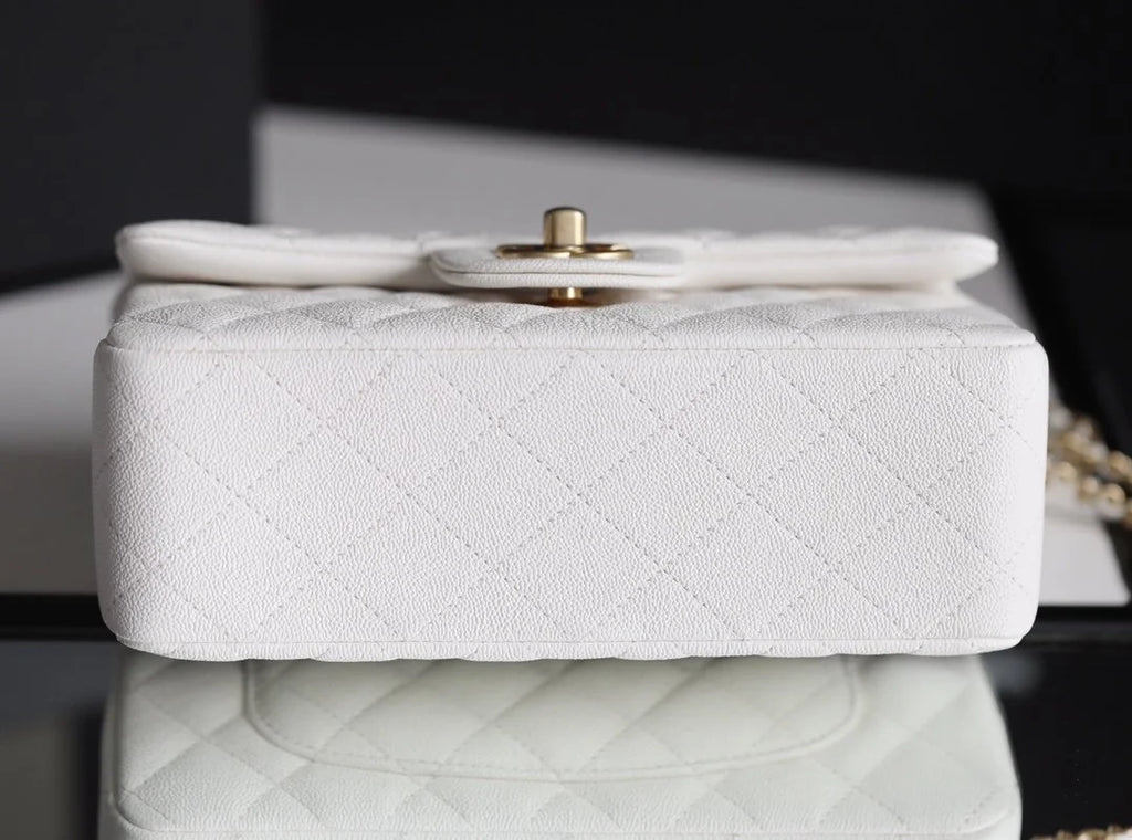 White Mini Flapbag With Top Handle J438