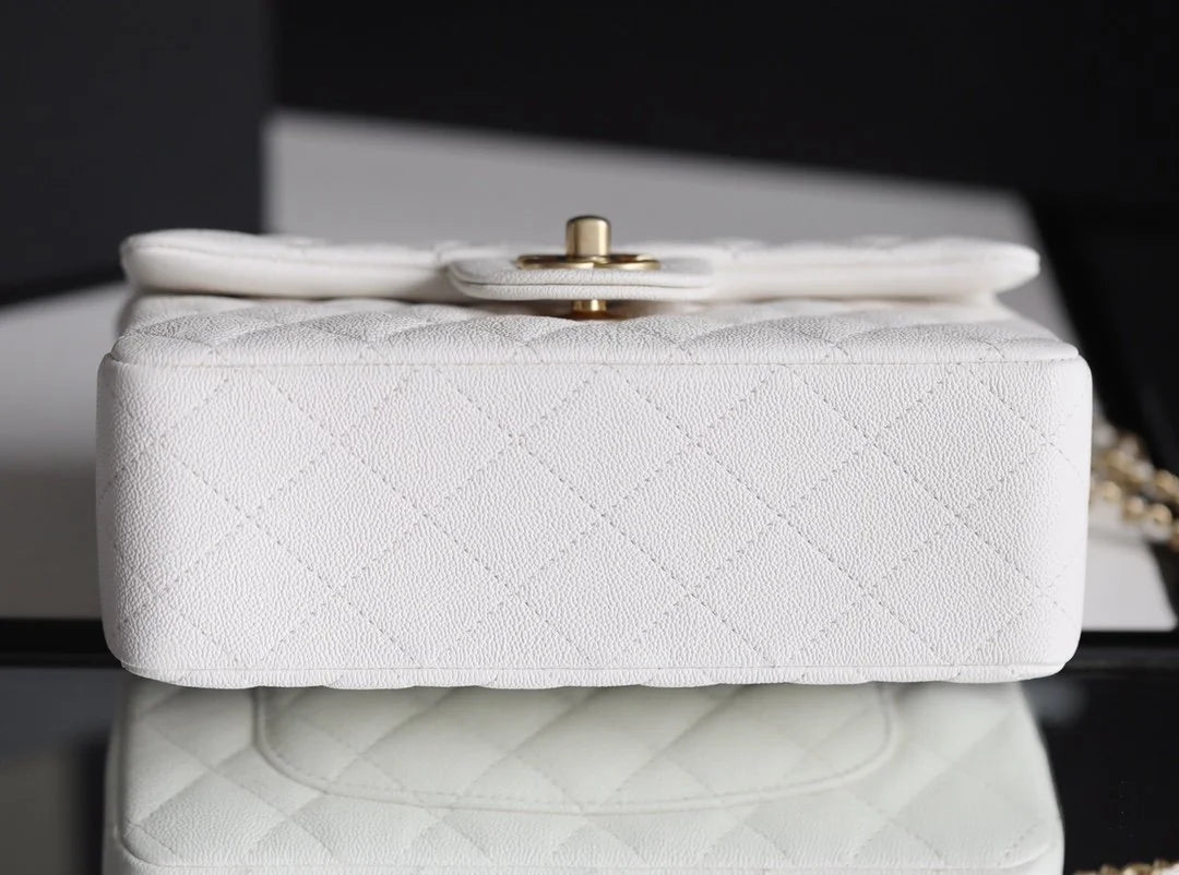 White Mini Flapbag With Top Handle J438