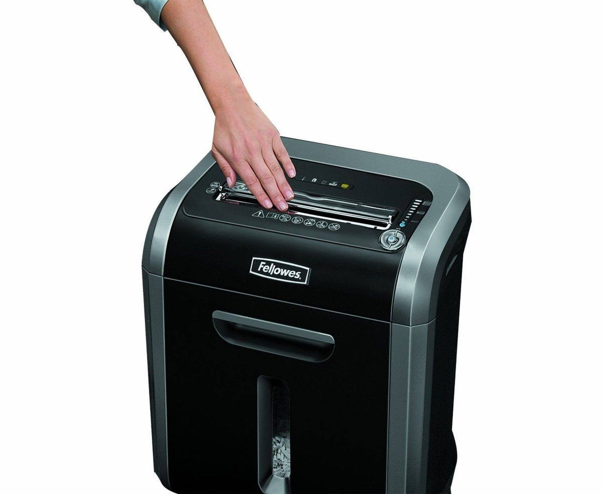 Medium Duty Cross Cut Shredder 16 Sheet Capacity P737