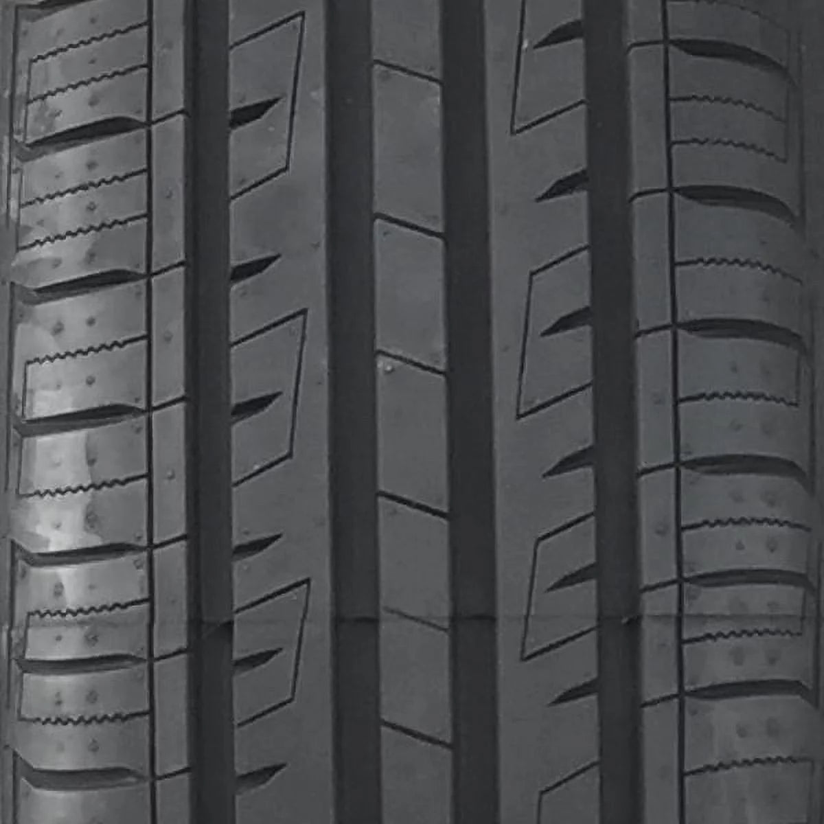 Set of 4 205/60R16 92V All Season Passenger Tires R781
