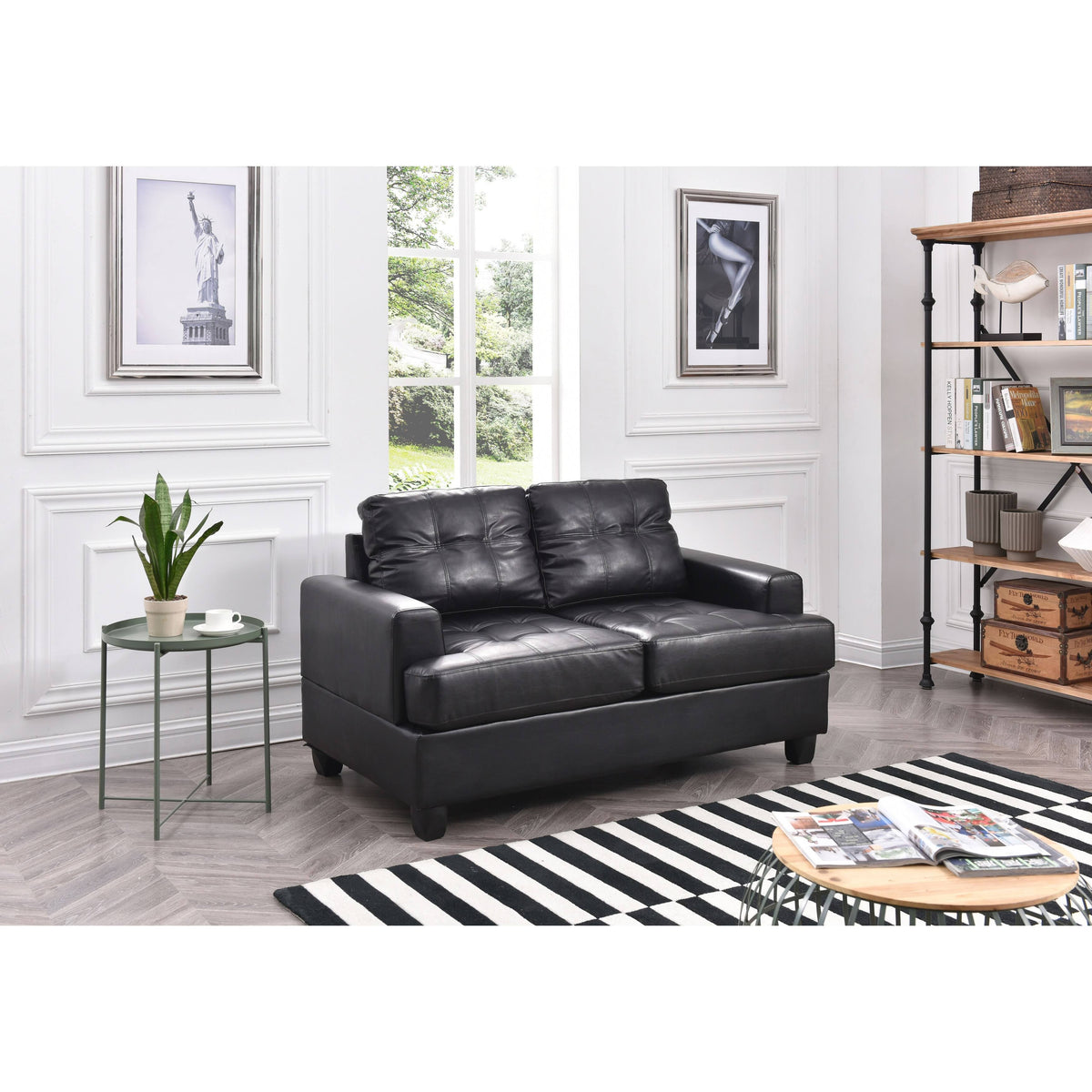 Black Loveseat E39561