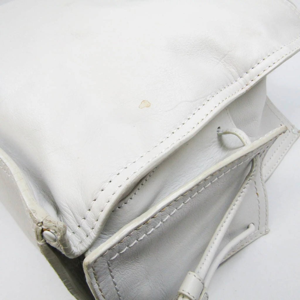 Pre-Owned White Leather Shoulder Bag K84720