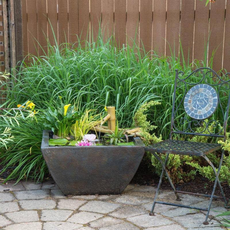 Textured Gray Slate Aquatic Patio Pond H172